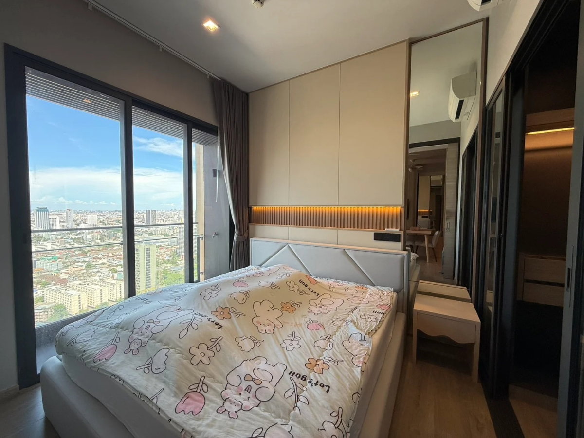 picture For Rent The Crest Park Residences | 2 Bed| Add line: @agentkarn - 7/15
