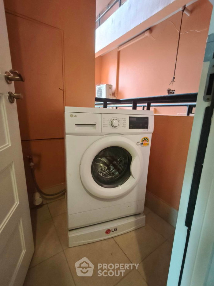 picture 2-BR Condo at Aguston Sukhumvit 22 near MRT Queen Sirikit National Convention Centre (ID 3371447) - 6/15