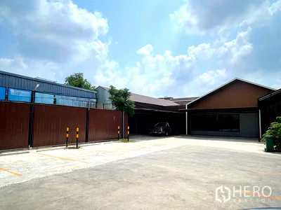 Retail spaces for rent สถาบันเทคโนโลยีไทย-ญี่ปุ่น : For rent Retail Space 400 sq.m. in Suan Luang, Suan Luang, Bangkok