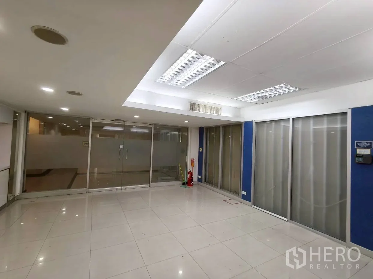 รูป ให้เช่า ออฟฟิศ 137 ตรม จอมพล จตุจักร กรุงเทพมหานคร - รูปที่ 4/5