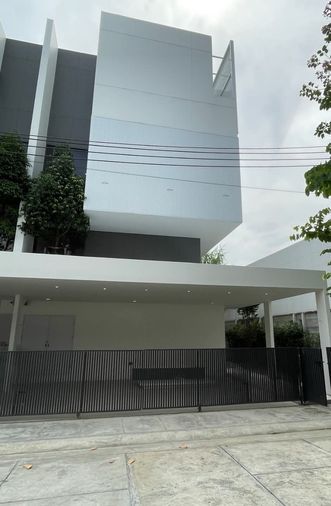 ให้เช่าโฮมออฟฟิศ 3 ห้องนอน 270 ตร.ม. 41 ตร.ว. อาคิน วิภาวดี