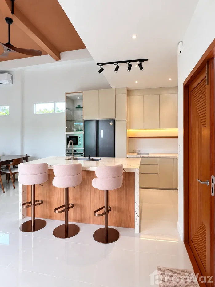 picture 3 Bedroom Villa for sale in Rawai, Phuket  5849426 - 5/18