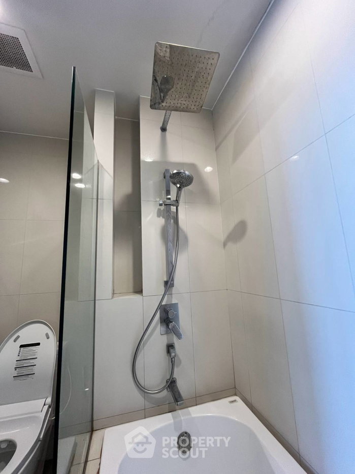 picture 1-BR Condo at Oka Haus Sukhumvit 36 near BTS Thong Lor (ID 3368506) - 19/22