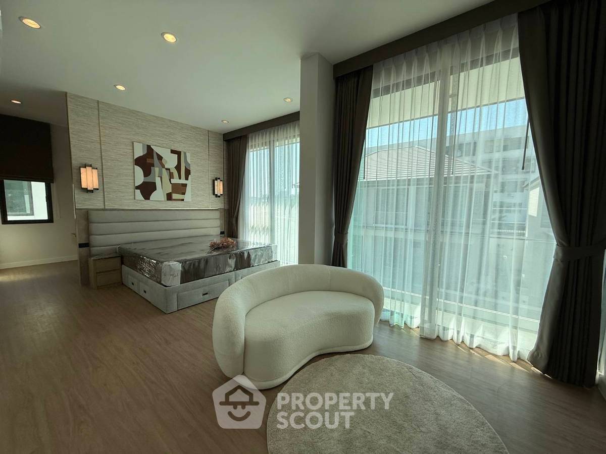 picture 4-BR House near BTS Bang Na (ID 3371495) - 7/18