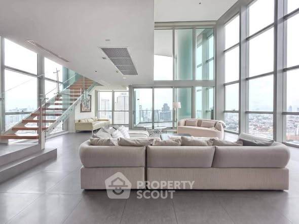 picture 4-BR Condo at The River Condominium near BTS Saphan Taksin (ID 3368753) - 4/24