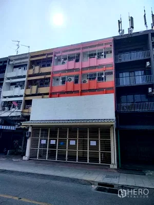 เช่าอาคารพาณิชย์ กรุงเทพมหานคร : ให้เช่า ตึกแถว 500 ตรม ช่องนนทรี ยานนาวา กรุงเทพมหานคร BTS วุฒากาศ