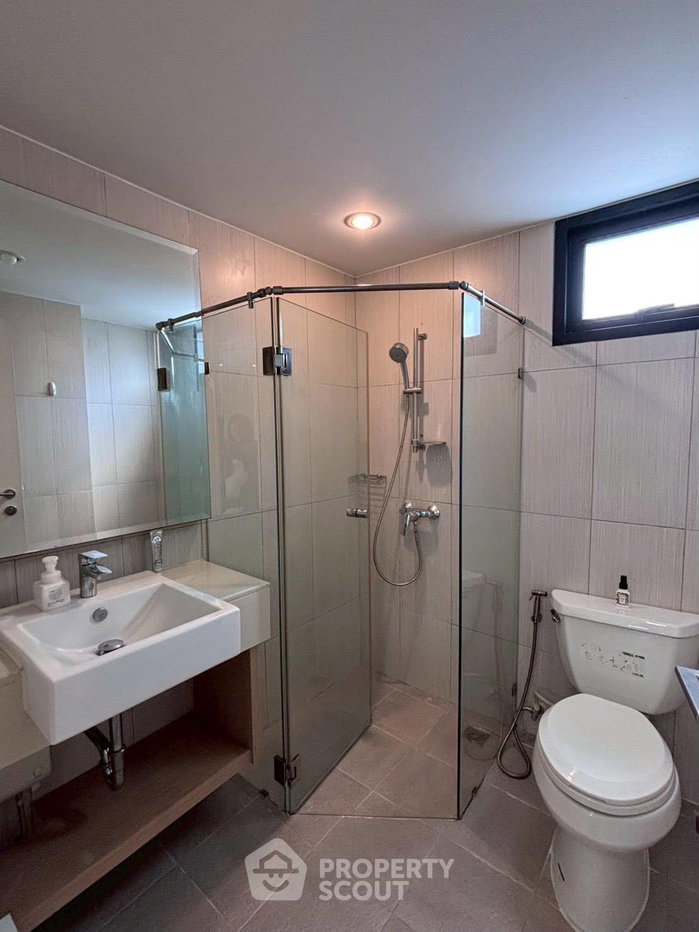 รูป คอนโด 1-ห้องนอน ที่ ซีนิธ เพลส สุขุมวิท 42 คอนโดมิเนียม ใกล้ BTS เอกมัย (ID 3369134) - รูปที่ 3/14