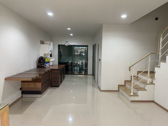 5-bed home office for rent, 96 sqm, 23.4 sq wah, The Vision Ladprao - Nawamin
