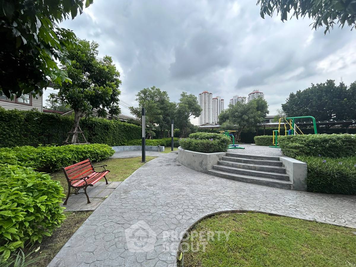 รูป ขายคอนโด 1 ห้องนอน Rich Park @ Triple Station ใกล้ ARL หัวหมาก (ID 3369530) - รูปที่ 2/6