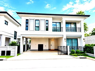 Houses for rent Boromrajonani College of Nursing Khon Kaen : Large, luxurious rental house; fully furnished and equipped with appliances.