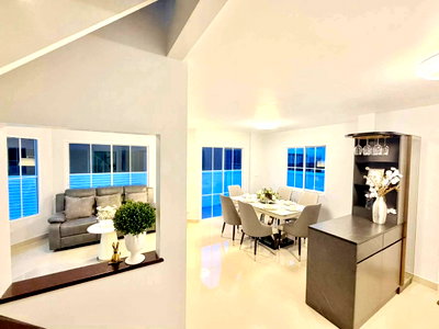 Twin houses for sale : ⭐✨ RH-231 House for Sale: Chollada Bang Bua Thong ✨⭐