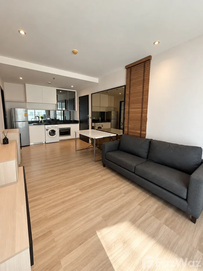 รูป คอนโดให้เช่า 1 ห้องนอน ในโครงการ สกาย วอล์ค เรสซิเดนซ์ 6840554 - รูปที่ 3/7
