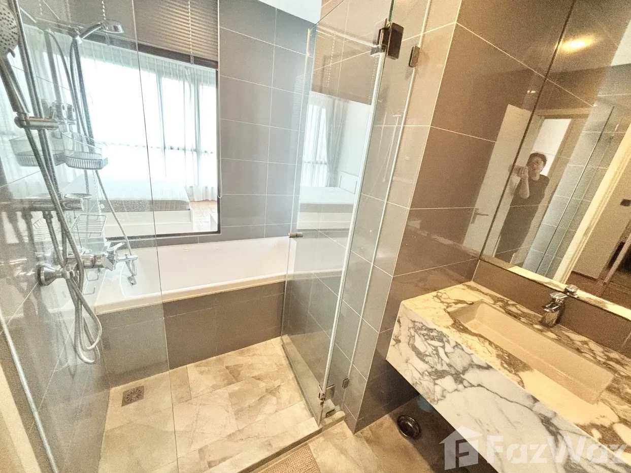 รูป คอนโดให้เช่า 2 ห้องนอน ในโครงการ คิว ชิดลม-เพชรบุรี 6839078 - รูปที่ 10/13