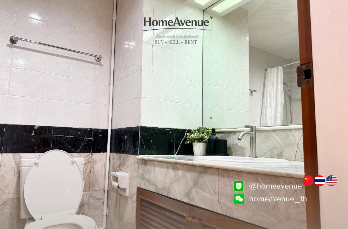 picture Highlight✨ 1Bed (Studio)  🚇 Near BTS Ratchadamri 🌏 TM30 Service 📲 Line: @homeavenue ⭐HA-5082 - 4/5