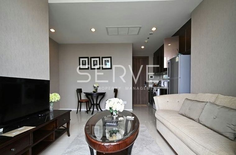 1-bed condo for rent, 45 sqm, Menam Residences
