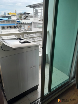 Condo in CBD, Below Market Price Wish@Siam near BTS Ratchathewi