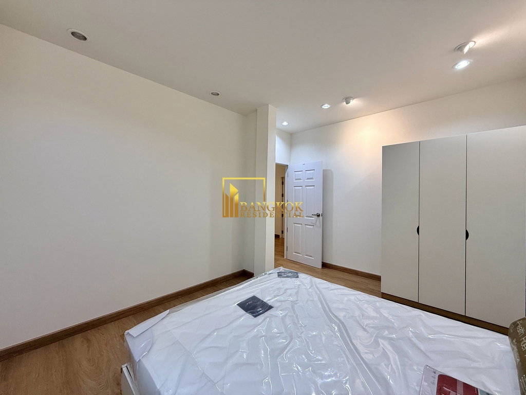 รูป Renovated 3 Bedroom Townhouse For Rent in Sathorn Area - BR49106TH - รูปที่ 15/26
