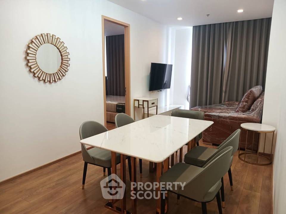 picture 2-BR 67 Sqm Condo At Noble Be 33 Near BTS Phrom Phong (ID 3367778) - 4/12