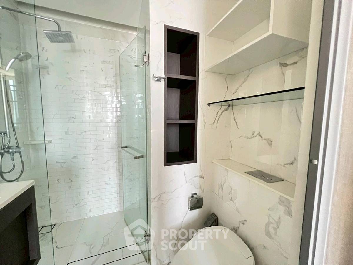 picture 100m To MRT Queen Sirikit, 15th-Floor 1-BR Siamese Exclusive Queens (ID 3369355) - 9/10