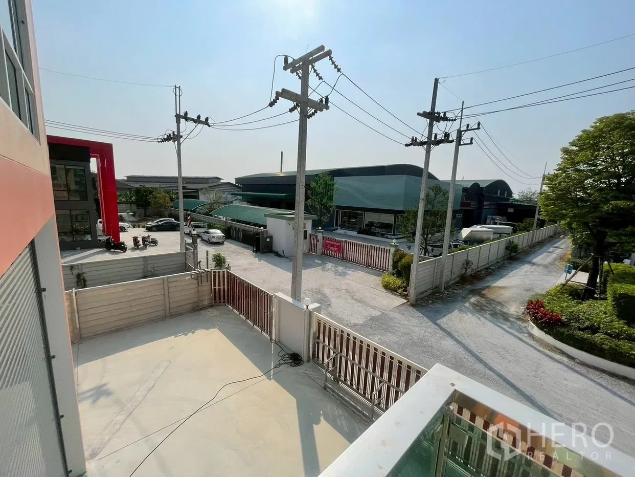 picture For sale New Factory with Office 845 sqm in Purple Zone, Sam Phran, Nakhon Pathom - 15/18