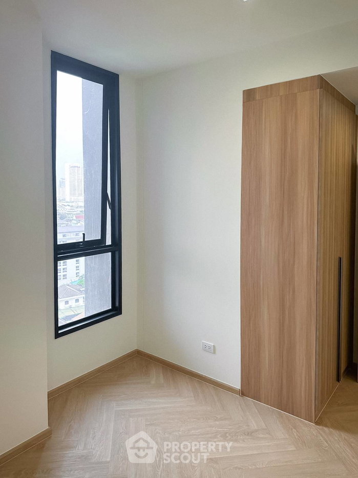picture 2-BR Condo At Na Reva Charoennakhon Near BTS Pho Nimit (ID 3369788) - 7/10