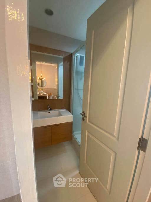 picture 1-BR Condo at Q House Sathon near BTS Krung Thon Buri (ID 3368802) - 15/15