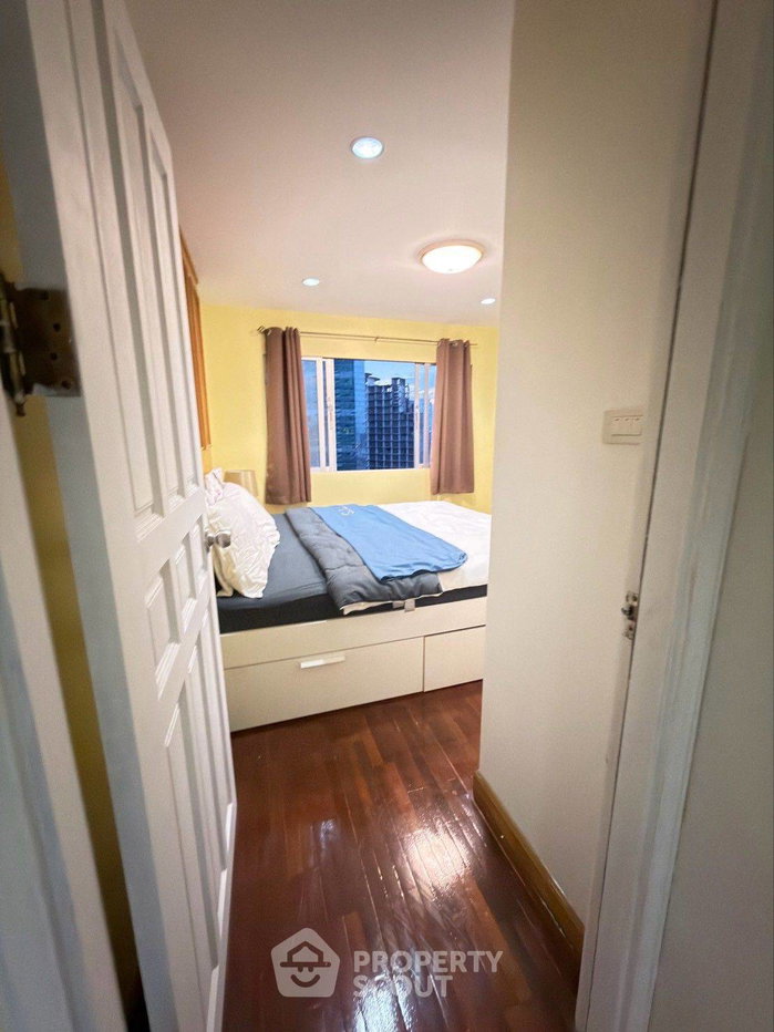 picture 1-BR Condo at Wittayu Complex near BTS Phloen Chit (ID 3367279) - 3/16