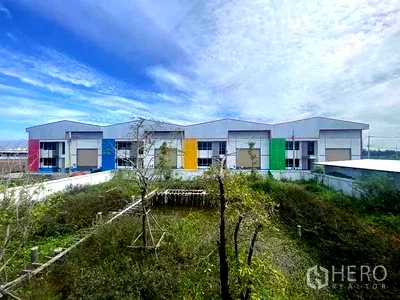 Factory for rent Dhonburi Rajabhat University Samut Prakan Campus : For rent Warehouse 459 sqm in Bang Phli, Samut Prakan