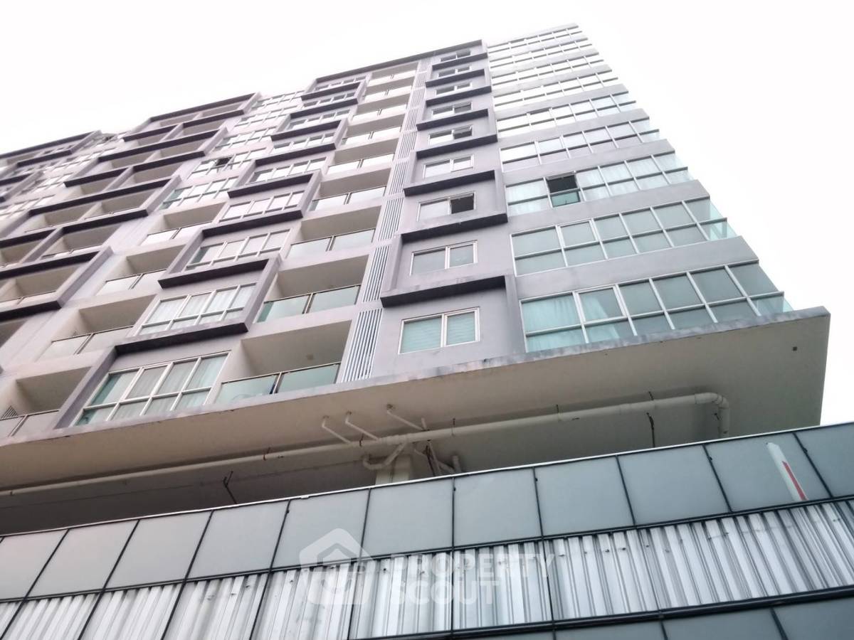 picture 47 Sqm 1-BR Condo For Sale At One Tower Pratamnak (ID 3369511) - 7/8
