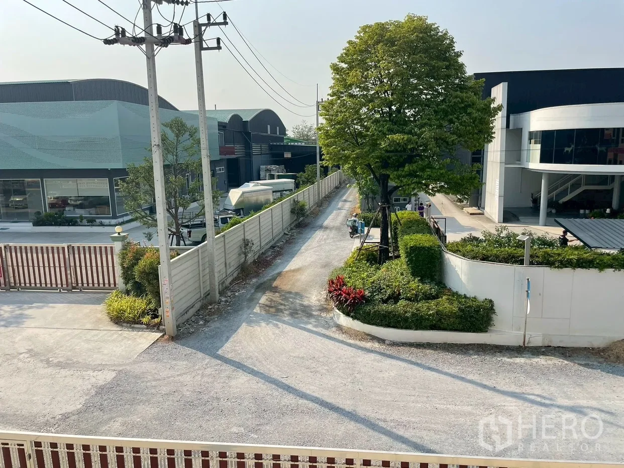 picture For sale New Factory with Office 845 sqm in Purple Zone, Sam Phran, Nakhon Pathom - 18/18