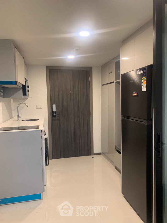 picture 25th-Floor 1-BR Condo At KnightsBridge Space Rama 9 Near MRT Phra Ram 9 (ID 3367074) - 6/6
