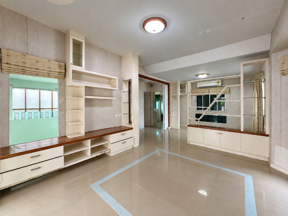 รูป 🏡 บ้านเดี่ยวหลังมุม Land & Houses เพียง 3.29 ล้าน 📍 โครงการ พฤกษ์ลดา รังสิต–คลอง 4 - รูปที่ 8/42