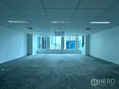 Office for rent Sukhumvit Road : For Rent Office Space 92 sq.m. in Khlong Toei Nuea, Watthana, Bangkok BTS Asok