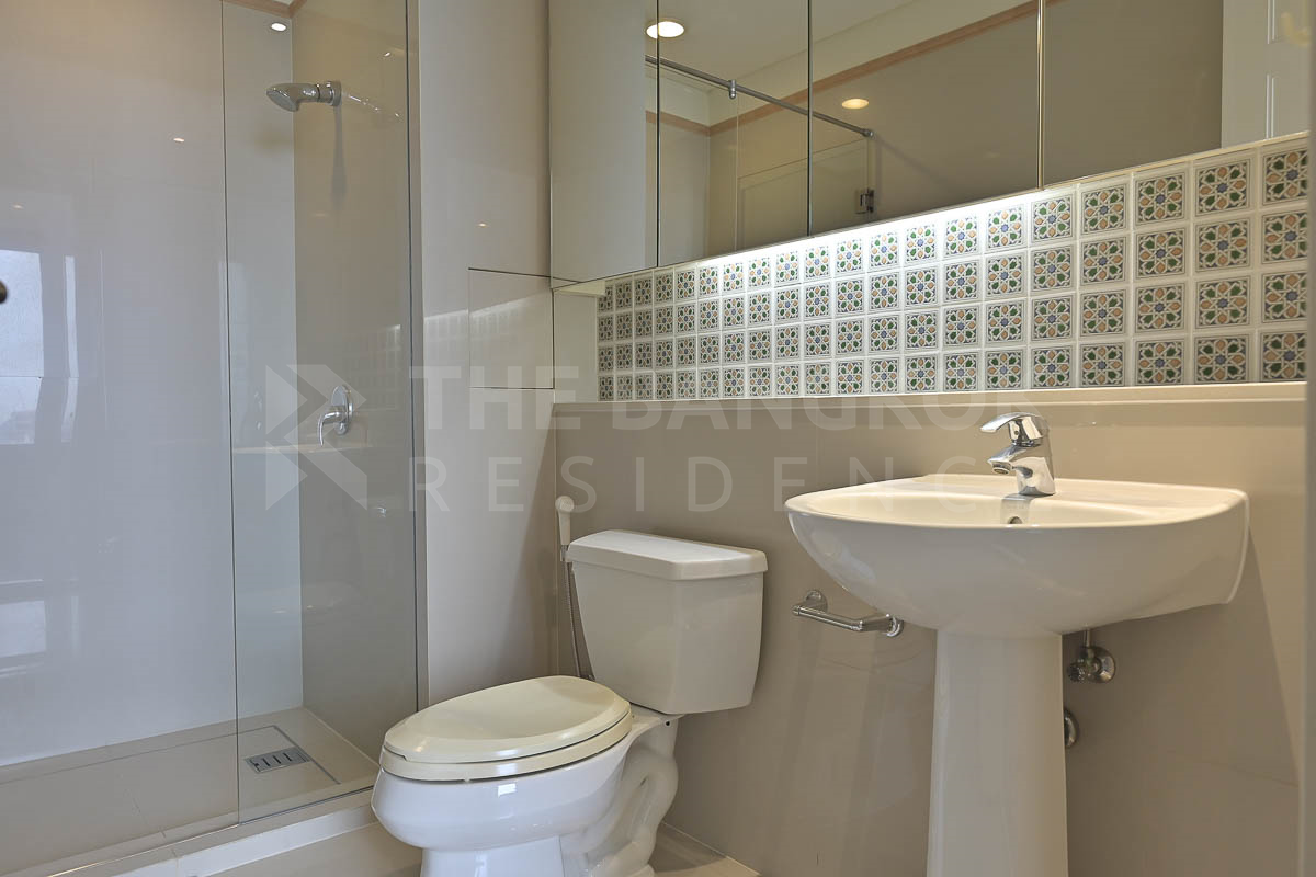 picture Aguston Sukhumvit 22 Luxury Unit, Ready for You Without the Wait - 1/10