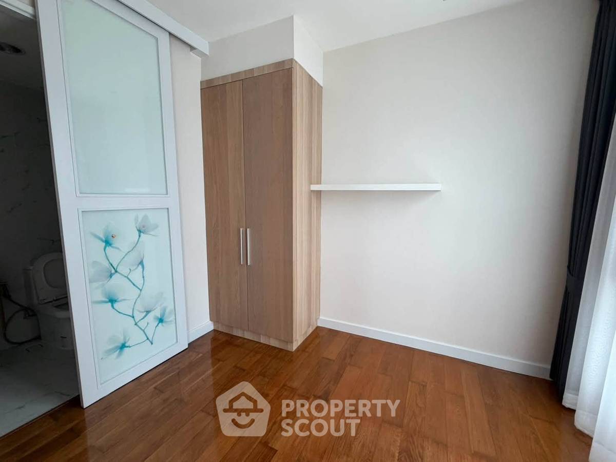picture 2-BR Condo at Citi Smart Sukhumvit 18 near BTS Asok (ID 3368337) - 12/22