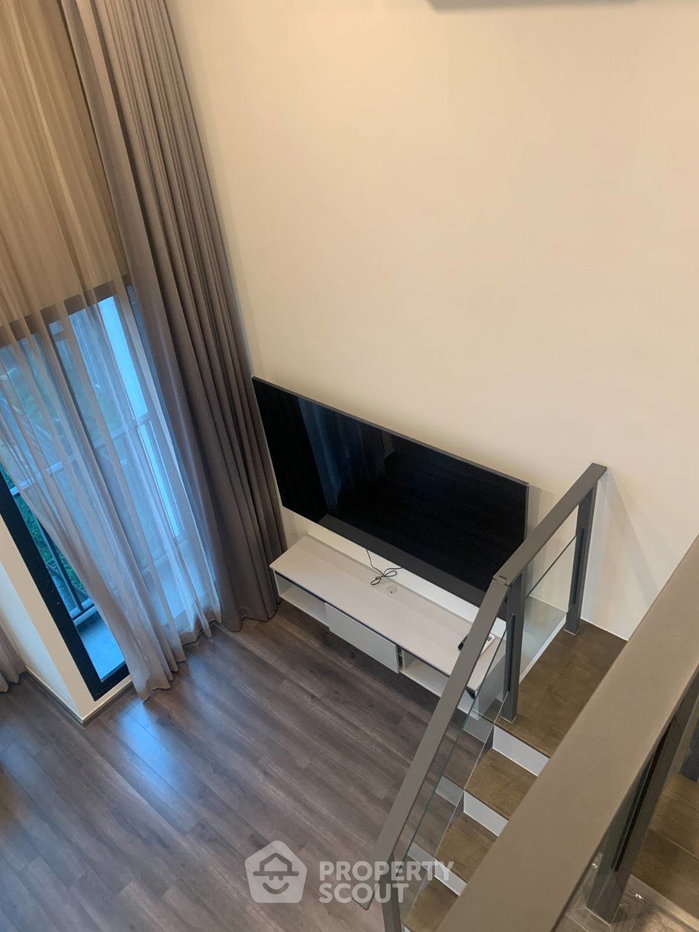 picture 25th-Floor 1-BR Condo At KnightsBridge Space Rama 9 Near MRT Phra Ram 9 (ID 3367074) - 1/6