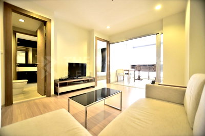 Condos for rent : RHYTHM Ratchada-Huaikhwang Special unit at an attractive price near MRT Huai Khwang Station