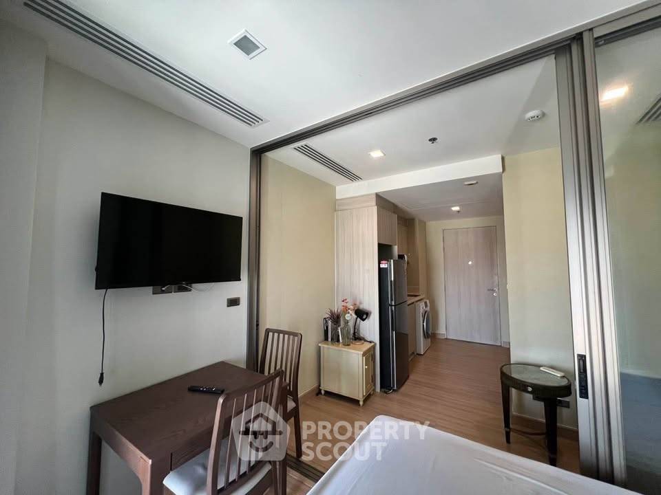 picture 24th-Floor 1-BR Infinity One Condominium For Sale (ID 3367884) - 4/7