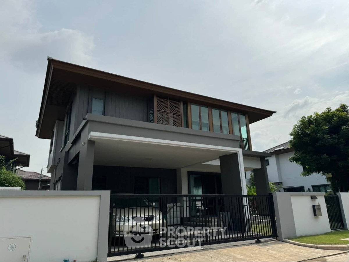 picture 4-BR 220 Sqm House At Burasiri Pattanakarn, Prawet (ID 3371312) - 2/8