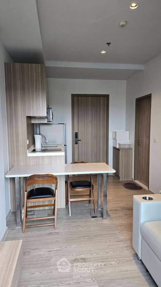 picture 200m To BTS Talat Phlu | 1-BR Altitude Unicorn Sathorn-Tha Phra (ID 3368792) - 3/10