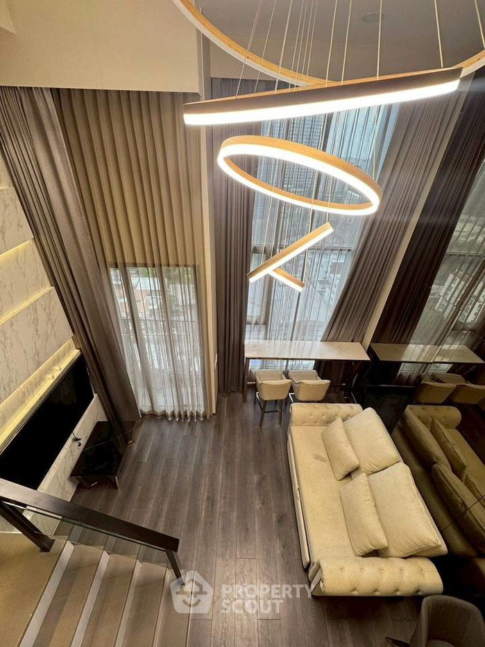 picture 1-BR Condo at Knightsbridge Space Ratchayothin near BTS Ratchayothin (ID 3370378) - 2/7