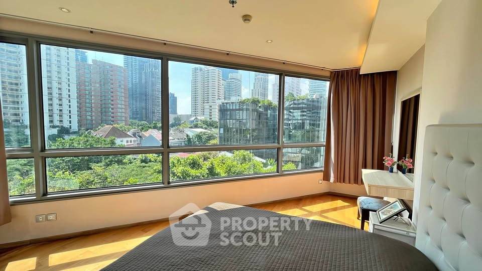 รูป คอนโด 2 ห้องนอน H Sukhumvit 43 ใกล้ BTS พร้อมพงษ์ (ID 3367999) - รูปที่ 1/23