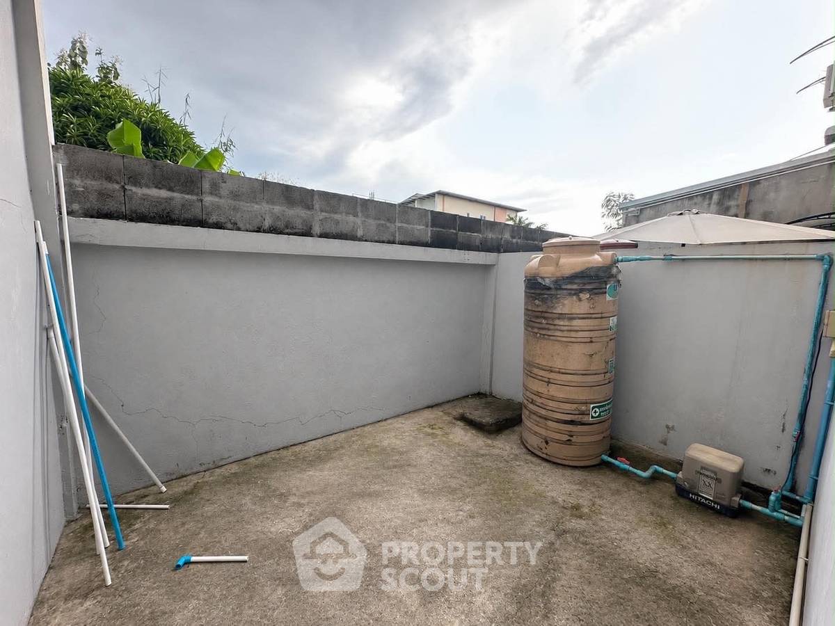 รูป ทาวน์เฮ้าส์ 4-ห้องนอน ใน สวนหลวง (ID 3371497) - รูปที่ 14/14