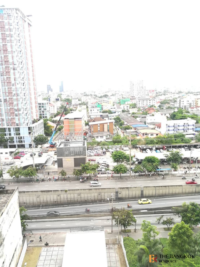 picture Popular units sell out fast Life@Ratchada - Suthisan near MRT Sutthisan Station - 9/10