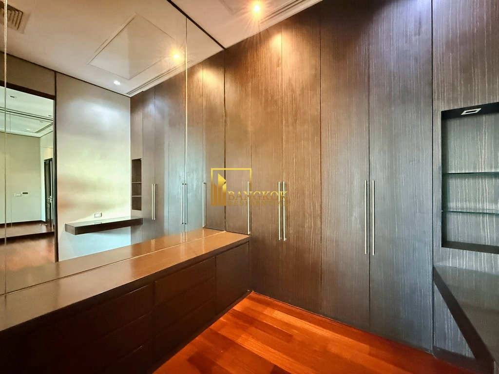 รูป Le Raffine 39 | Amazing 4 Bed Luxury Condo With Private Pool - BR10026CD - รูปที่ 24/56
