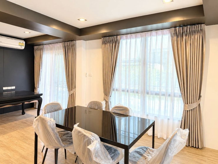 รูป เช่า พูลวิลล่าสุดหรู โซนสันทราย เชียงใหม่  Modern Barn Home Pool Villa บ้านพักสุดพิเศษบนพื้นที่กว่า 358 ตร.ว. พร้อมบ้านหลายหลังในบริเวณ เดียวกัน - รูปที่ 21/32