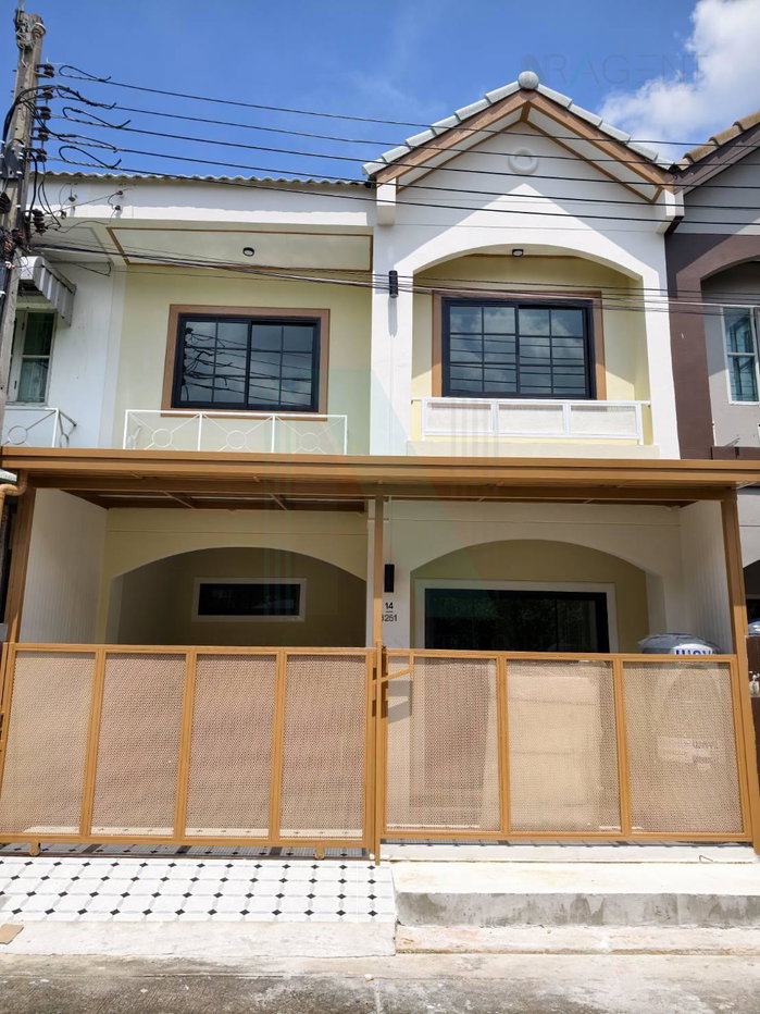 picture For Sell Town house BUATHONG THANI 2-story 4 bedroom 2 bathroom - 1/8