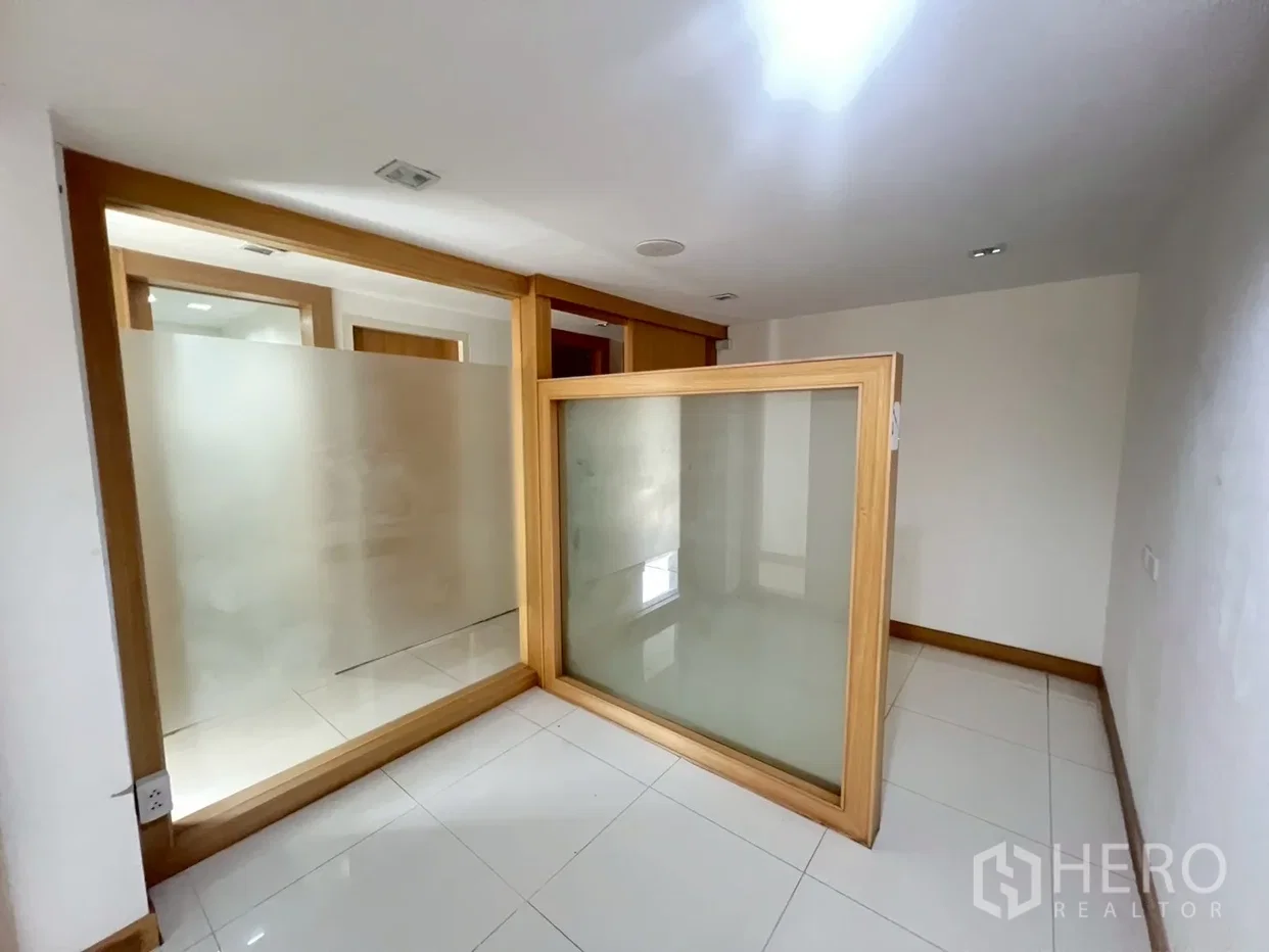 picture For Rent Retail Space 165 sqm in Khlong Tan Nuea, Watthana, Bangkok BTS Phrom Phong - 5/19