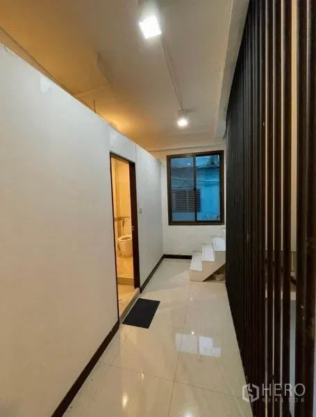 picture For rent Shophouse 210 sqm in Lat Yao, Chatuchak, Bangkok - 8/12