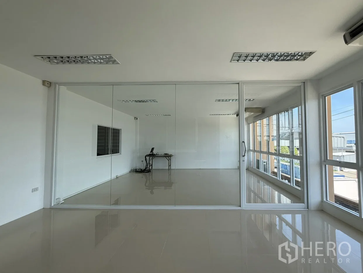 picture For rent or sale Warehouse 1000 sqm in Bang Phriang, Bang Bo, Samut Prakan - 16/25